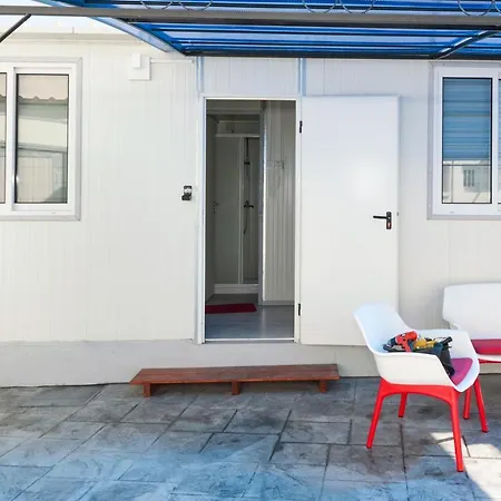 The Harbour Private Cabins And Хостел Протарас