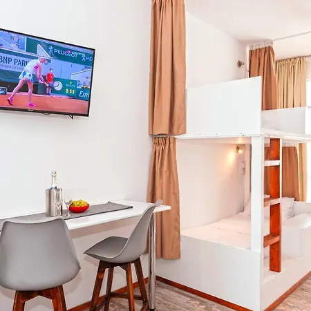 The Harbour Private Cabins And بيت شباب بروتاراس
