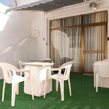 The Harbour Private Cabins And بيت شباب بروتاراس