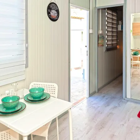 The Harbour Private Cabins And * Πρωταράς
